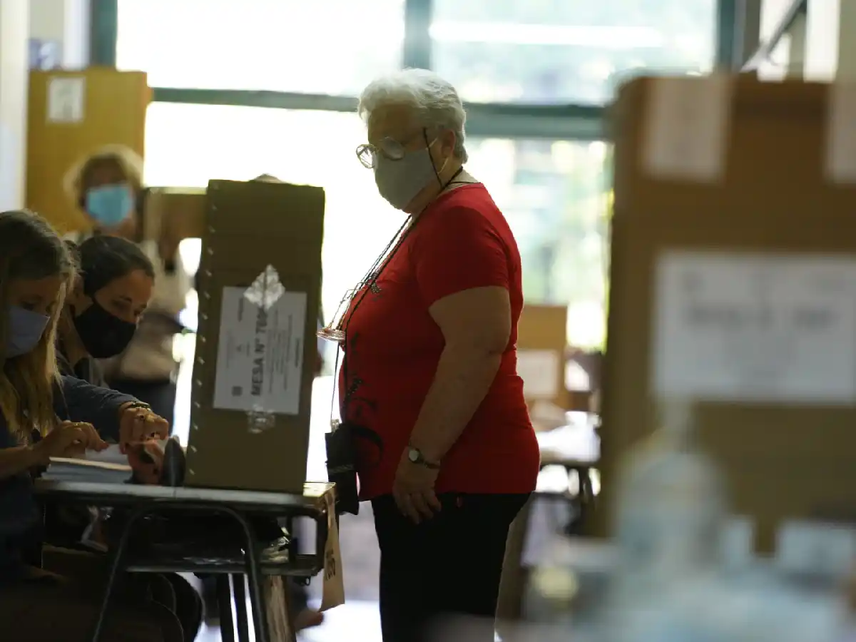 Con un clima agradable y sin filas se desarrollan normalmente los comicios