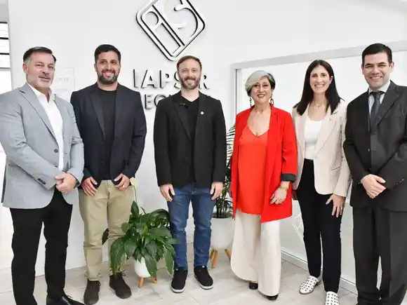 Inauguración del centro integral de atención médica del IAPSER