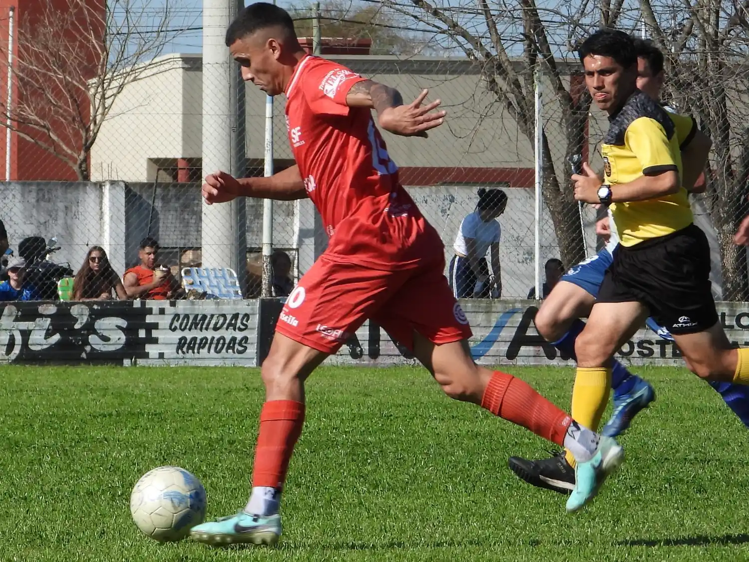 Central Larroque recibe a Juventud Unida en el partido más saliente de la fecha
