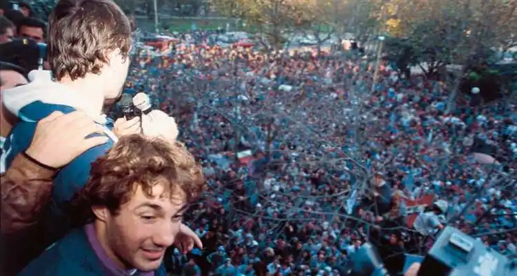 Martín Fernández rememoró, a 26 años, el título con Peñarol en la Liga Nacional: “El recibimiento en Mar del Plata fue increíble”