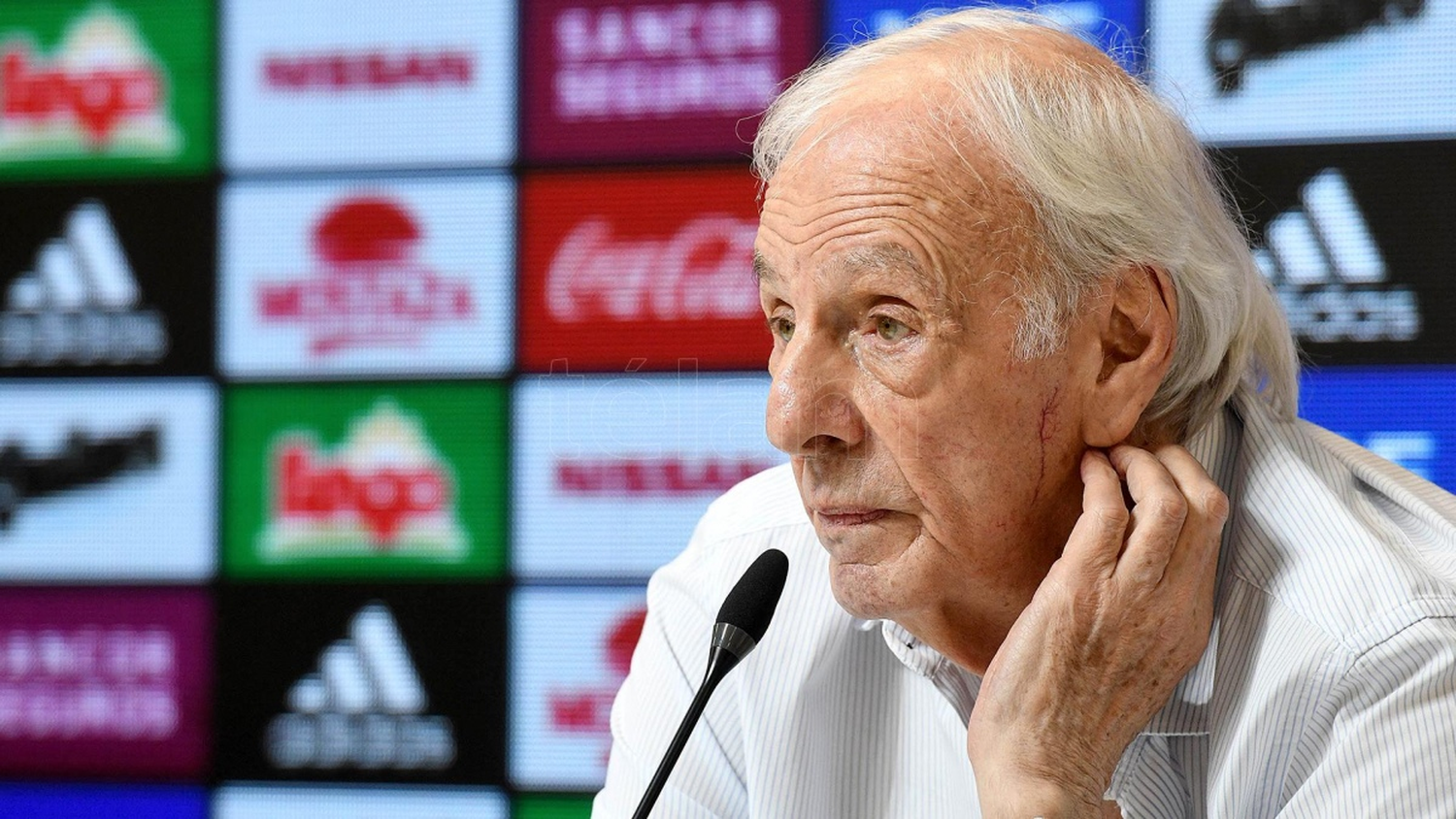 Menotti: "Este cuerpo técnico de la Selección no vende humo"