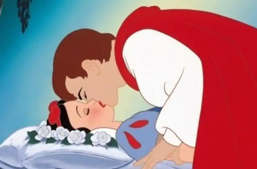 Polémica por el beso de Blancanieves y el príncipe: «No fue consensuado»