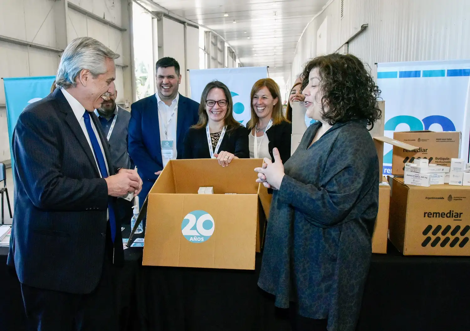 Alberto Fernández y Carla Vizzotti durante el acto de ayer.