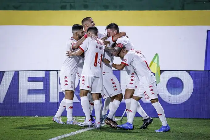 Dos partidos cierran la fecha