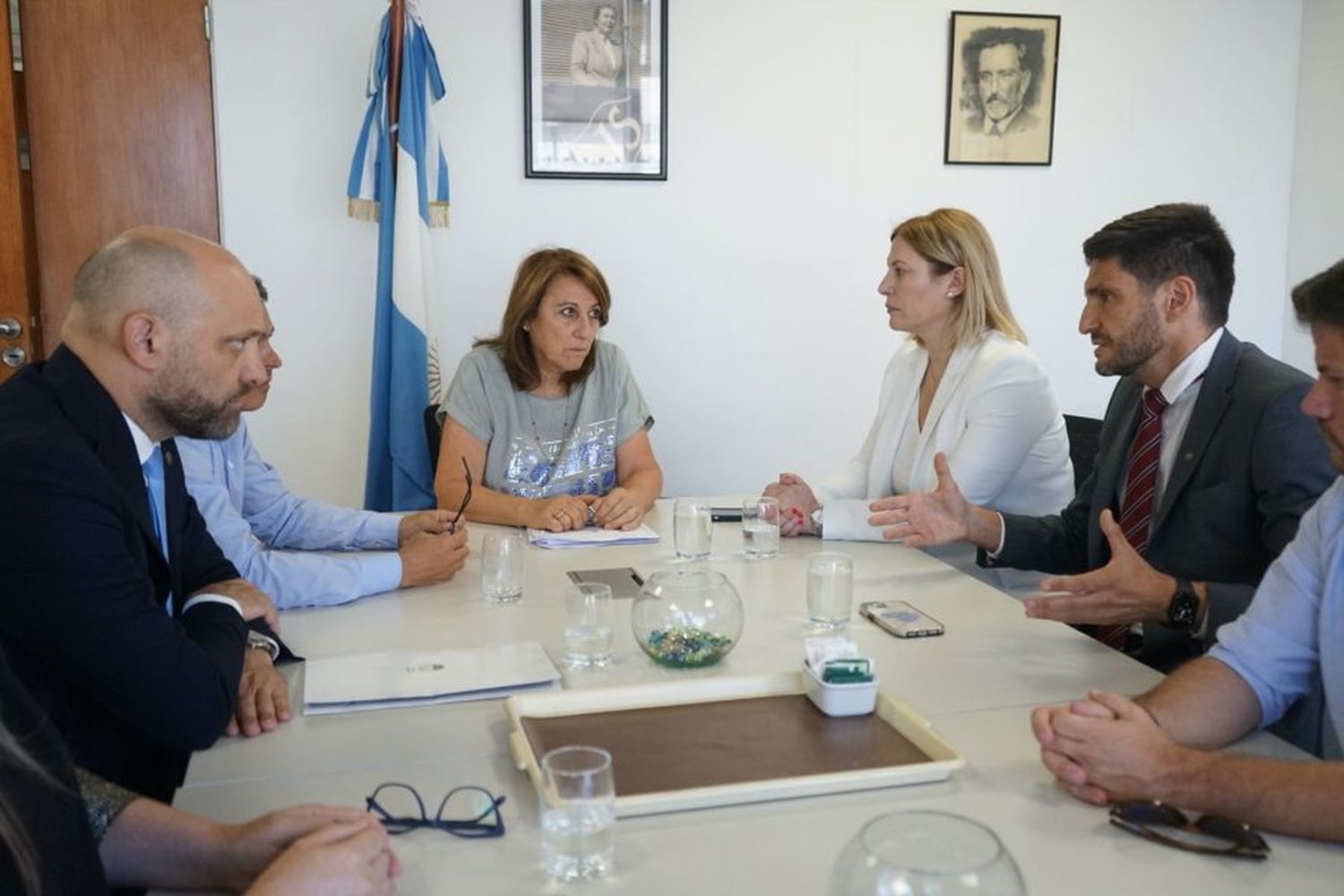 Pullaro: “La mayoría de los bloques nos va a acompañar en la defensa de la industria y el campo de Santa Fe”