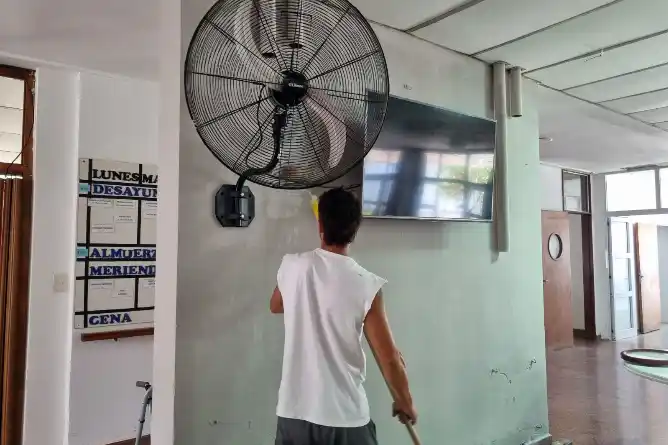 Realizan trabajos de mantenimiento en edificios municipales