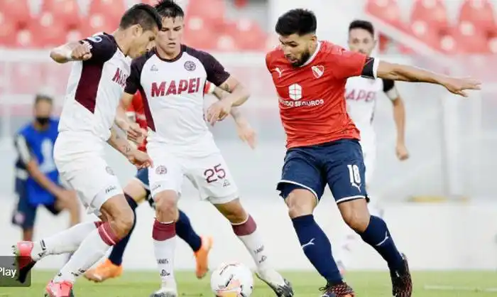Lanús eliminó a Independiente en Avellaneda y avanzó a la semifinal de la Copa Sudamericana