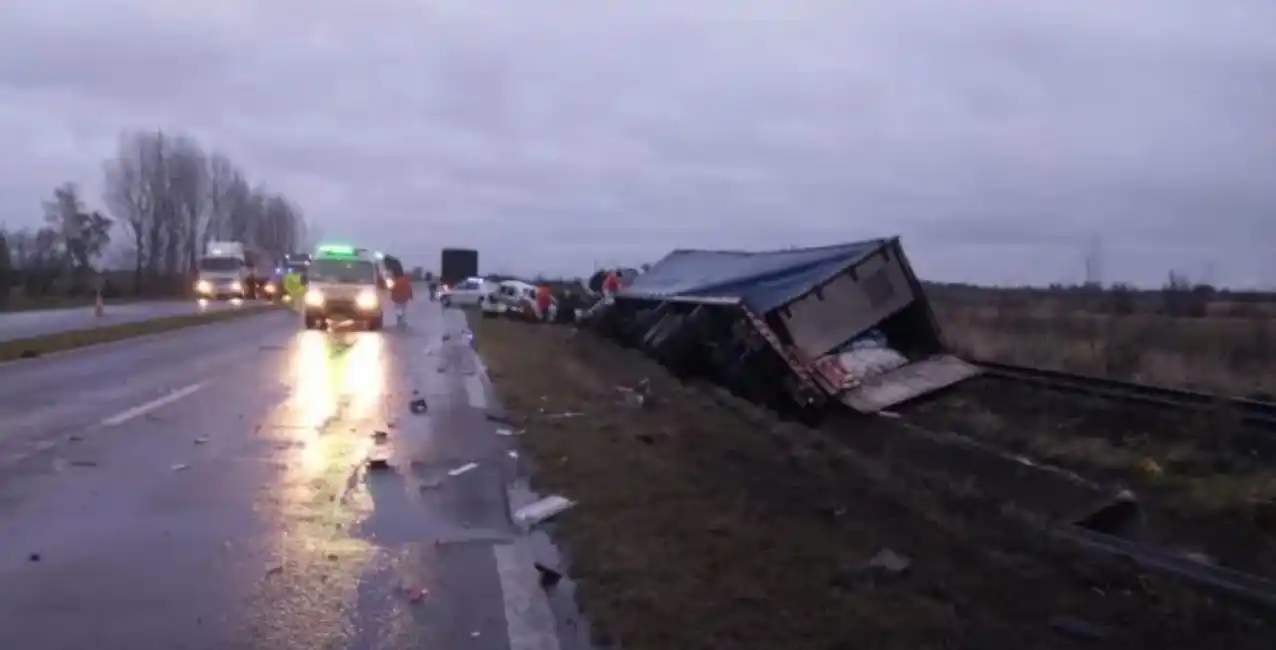 Múltiple choque a la altura del Complejo Zárate-Brazo Largo: al menos 3 muertos