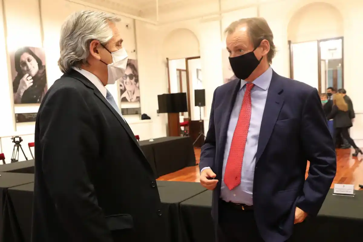 Bordet se reunió con Alberto Fernández en Olivos para analizar medidas de reactivación económica
