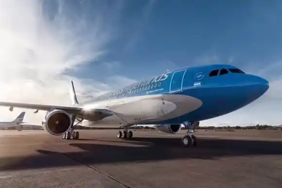 Una falla informática afecta a los vuelos de Aerolíneas Argentinas y hay importantes demoras