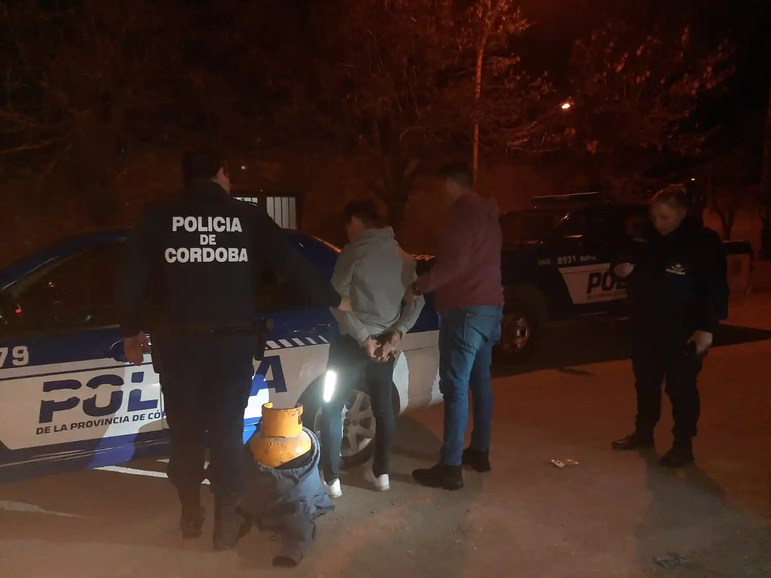 "Jarry" intentó darse a la fuga, pero lo detuvieron en pocos metros.