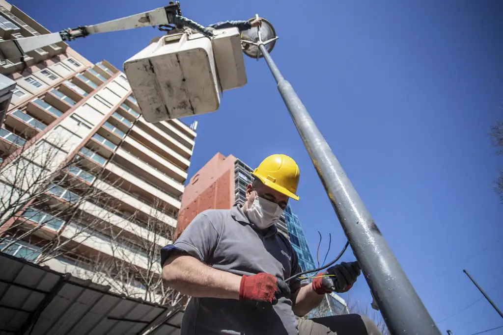 Durante agosto, el nivel de empleo creció 2,8 por ciento interanual.