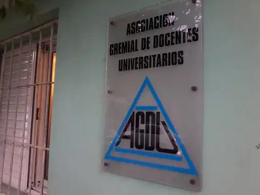 En Entre Ríos, los docentes universitarios también paran