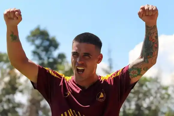 Brian Fernández vuelve al fútbol y será refuerzo de un inesperado equipo