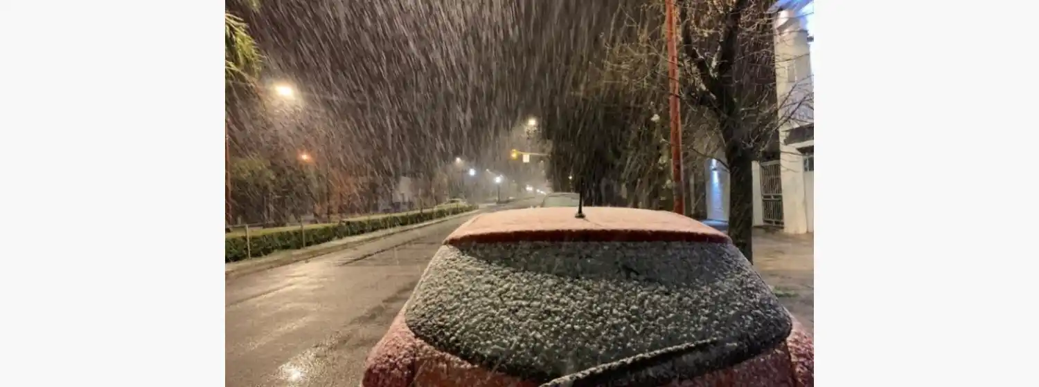 Ola polar: Tres Arroyos amaneció con nieve