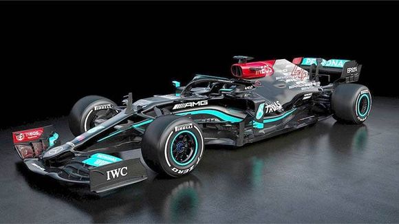 Mercedes Benz presentó el modelo 2021, que usará Lewis Hamilton
