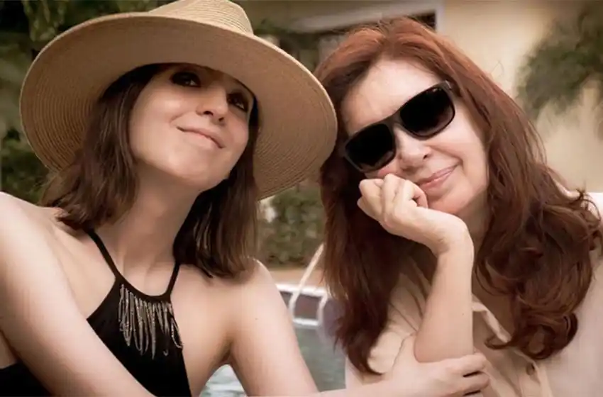 Florencia Kirchner regresará a Buenos Aires luego de un año de tratamiento en Cuba