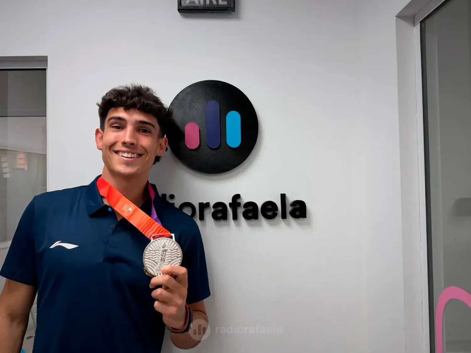 Tomi Mondino, velocista; Ceferino Mondino, papá y entrenador | Tomás Mondino, medalla de plata en los Juegos Suramericanos