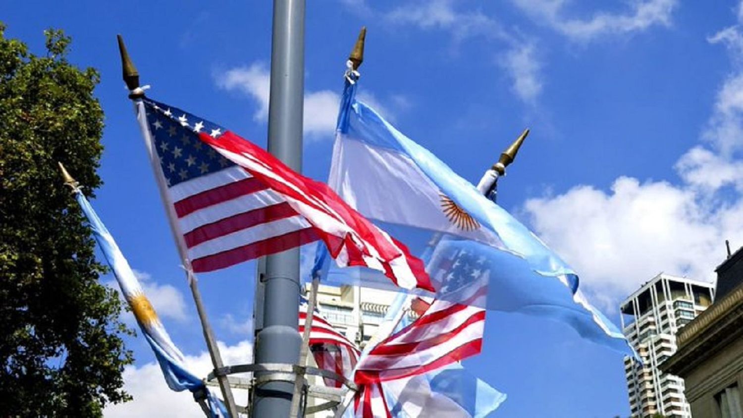 EE. UU. y ARGENTINA condenan situación de refugiados en la embajada en Caracas: rechazan negación de salvoconductos