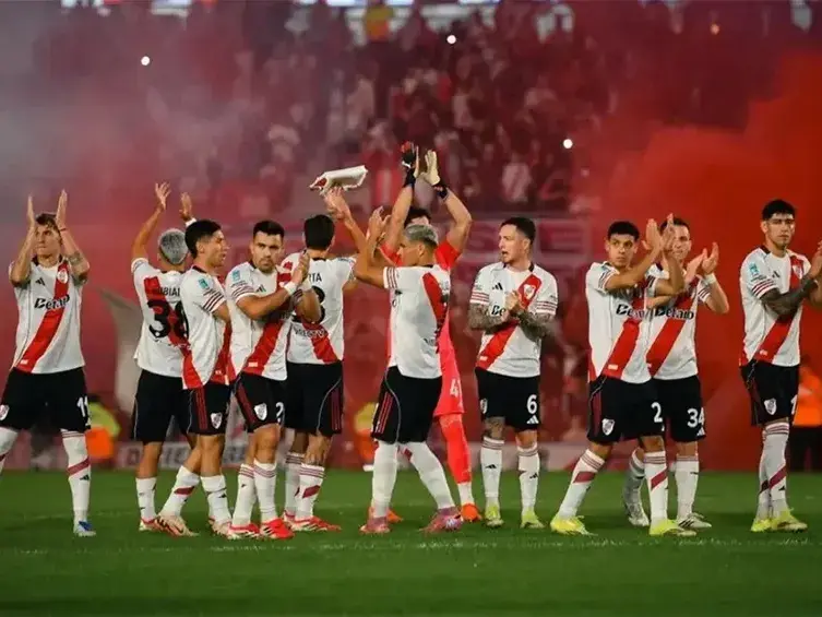 El Millonario enfrenta a Bragantino con un equipo alternativo.