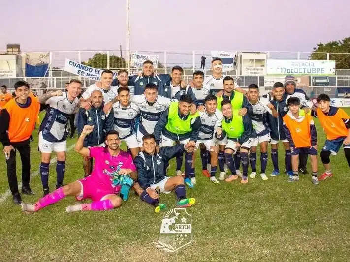Goleada de San Martín 
para ser único puntero
