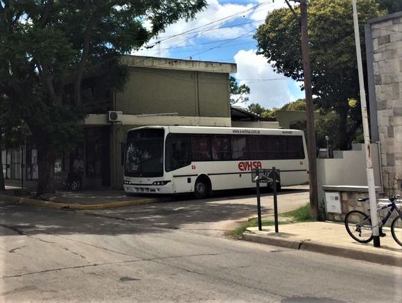 Paro de colectivos por 72 horas tras fracasar audiencia con la UTA