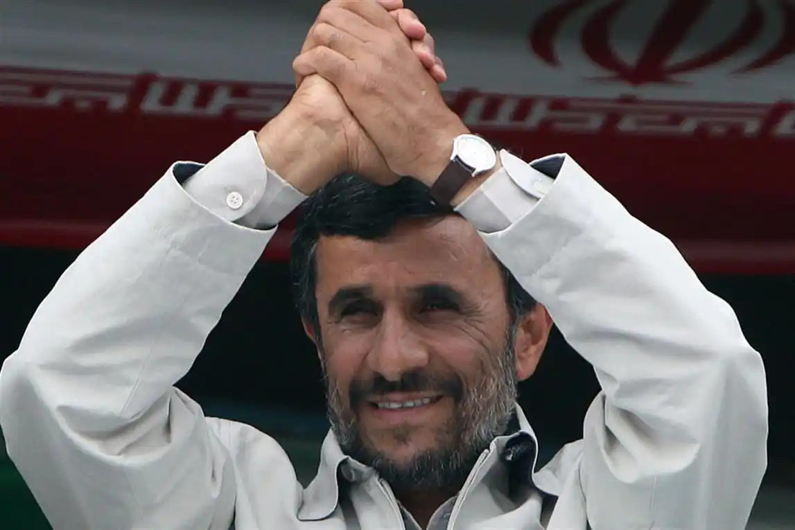 Ahmadinejad se rebela ante el líder supremo