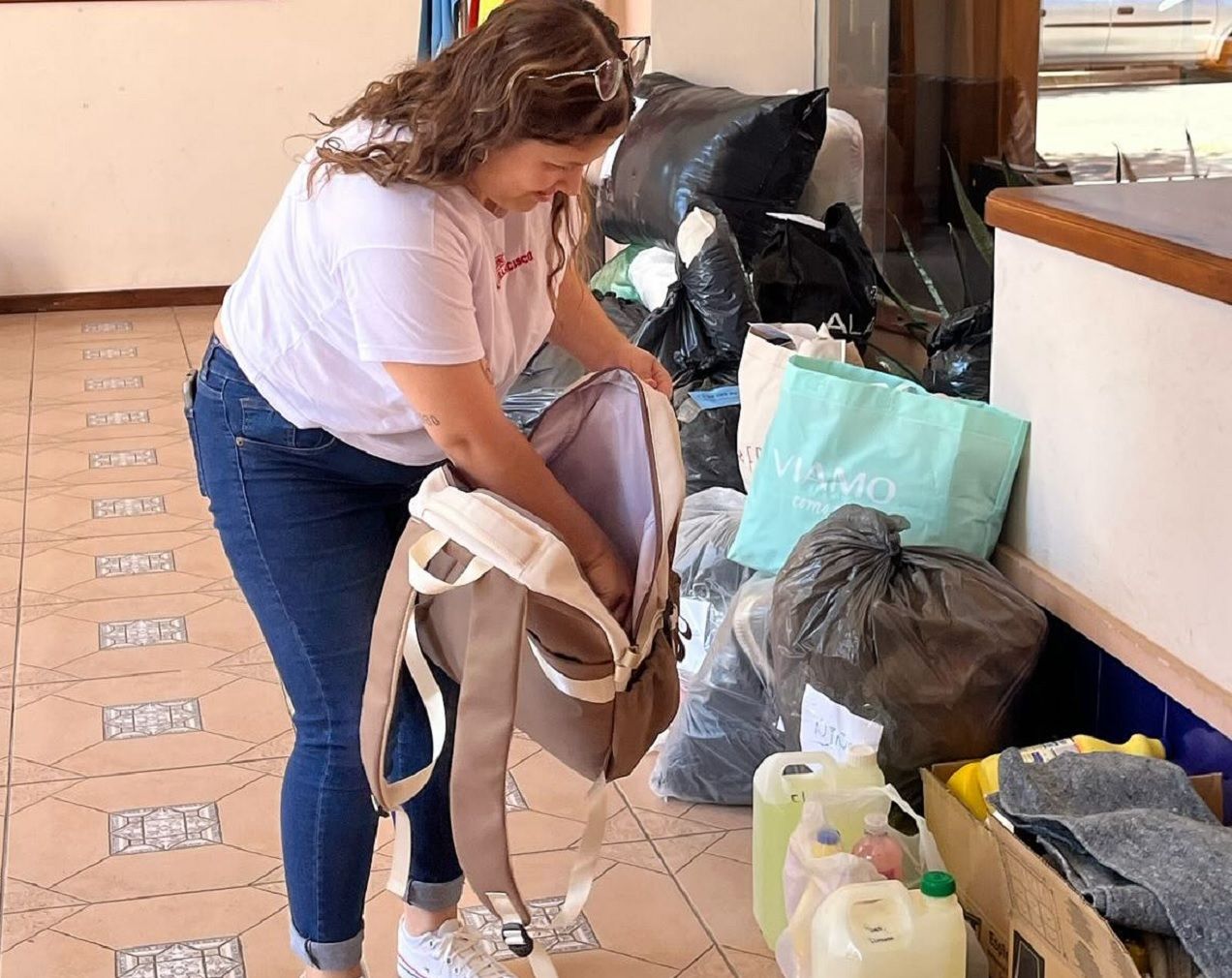 Empezaron a acopiarse las donaciones para ser enviadas a Bahía Blanca. Foto: Gentileza.