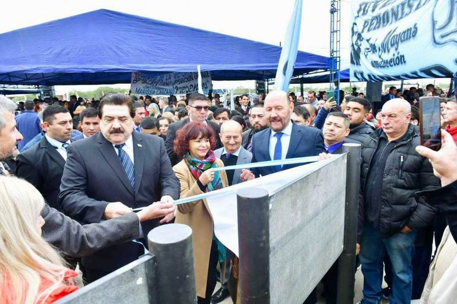 El gobernador inauguró la nueva
planta de agua potable en Clorinda