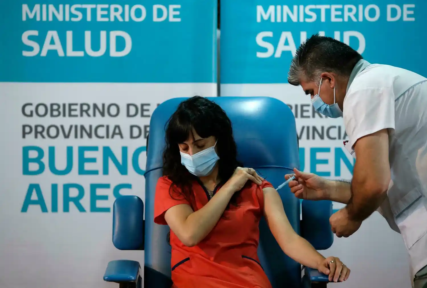 Vizotti: “El ritmo de vacunación bajó porque el porcentaje de inmunizados es muy alto”