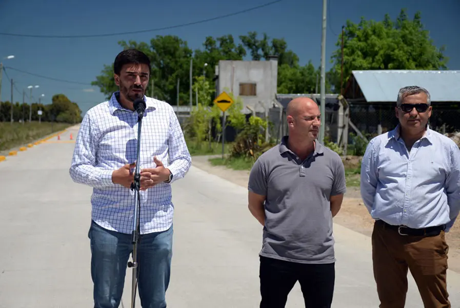 Adjudicación de la obra de construcción de red de gas