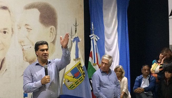 Capitanich en Lanús: "En política hay dos posiciones, sos oficialismo o sos oposición"