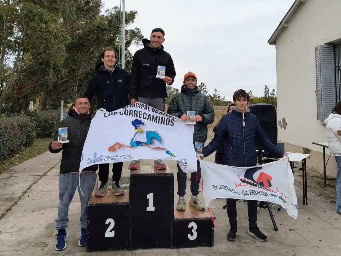 Federico Cabello y Marianela Taboada ganaron la carrera de la Escuela N°12