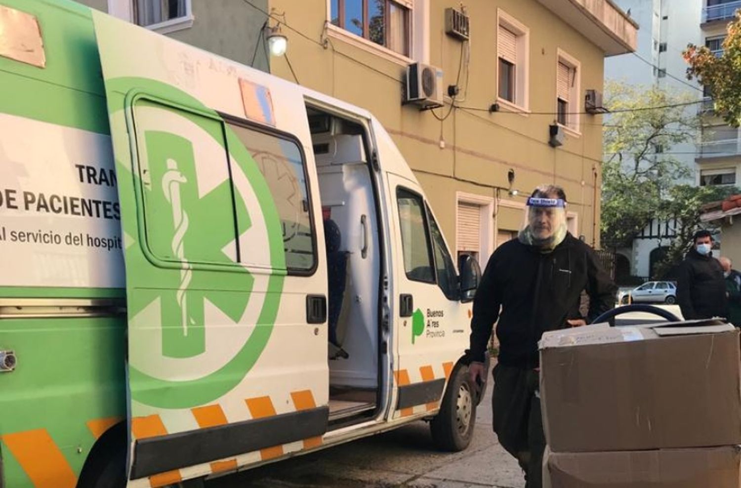 COVID-19: llegaron los insumos sanitarios de China a Mar del Plata