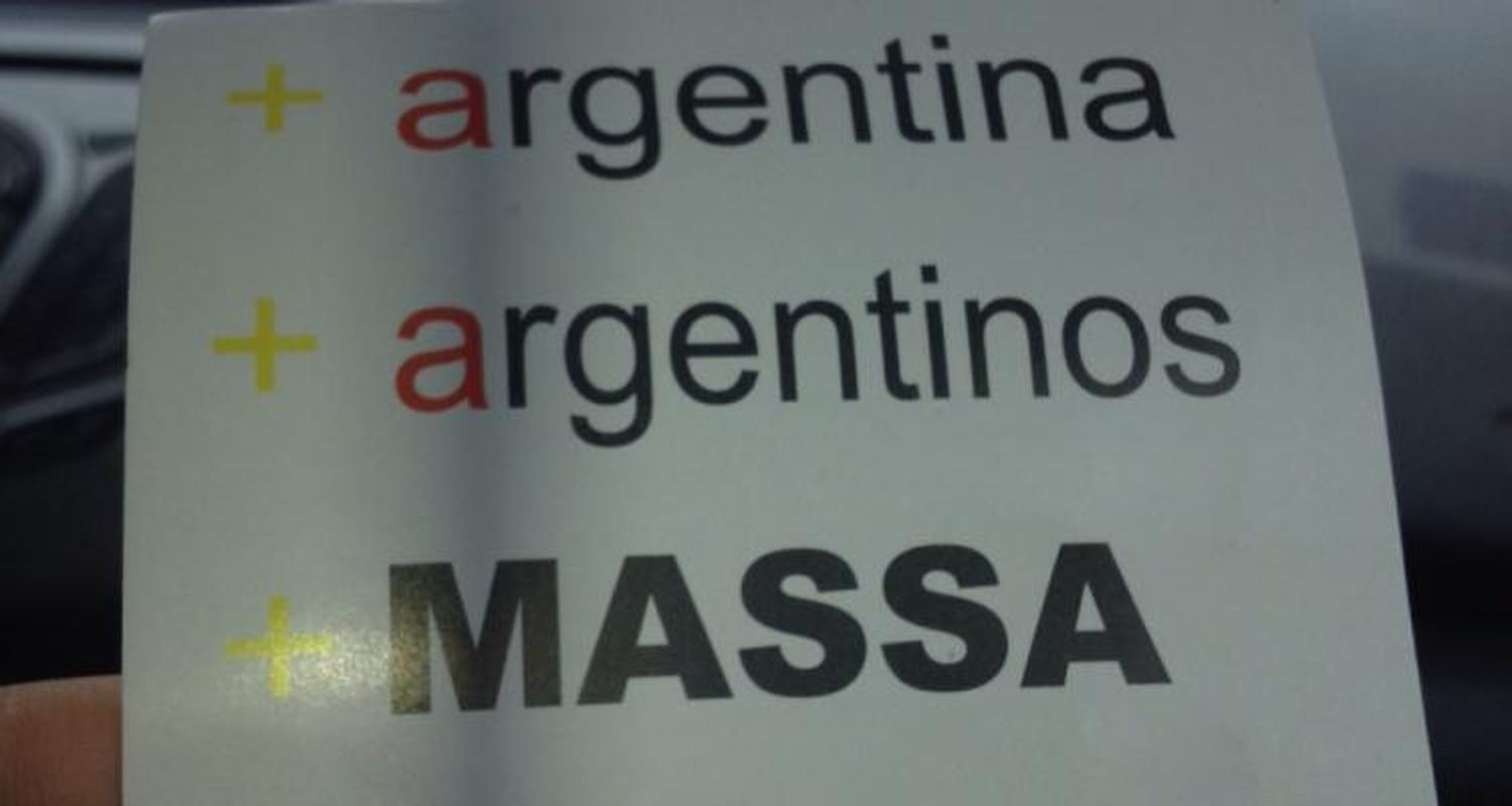 Monfasani hace campaña con Massa en el fin de semana largo