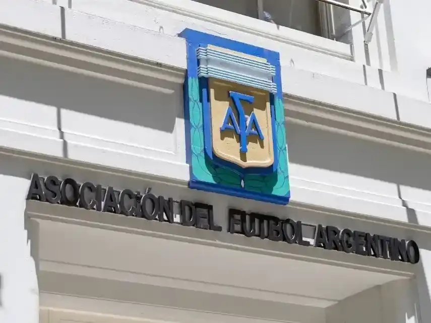 Se vienen la "nuevas reglas" al fútbol argentino.