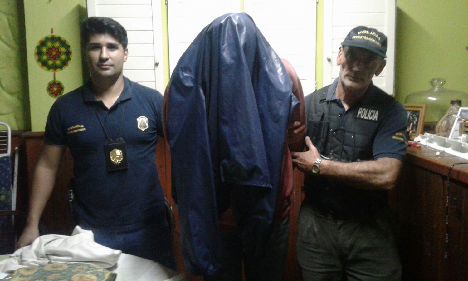 Quiniela clandestina: cae organización que tenía su bunker arriba de una heladería