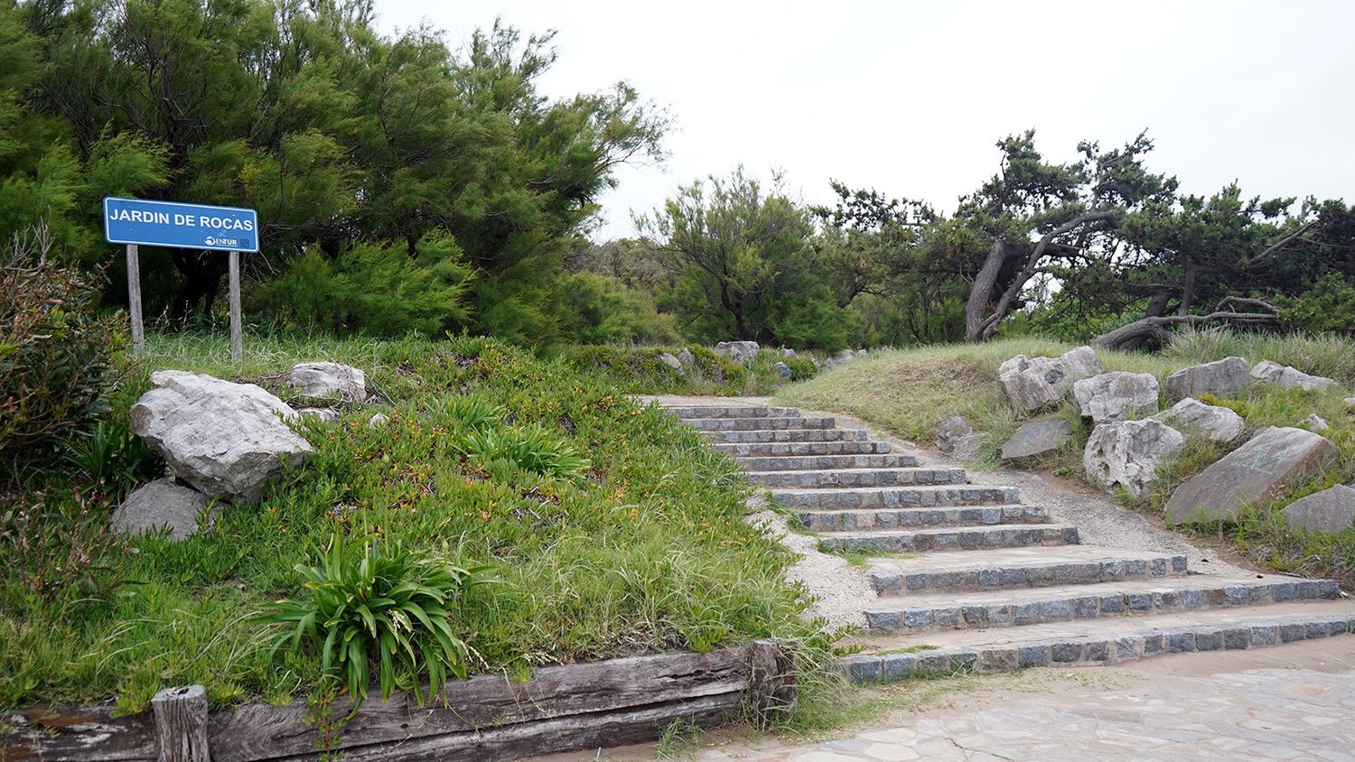 Jardín de Rocas. Un espacio frente al mar sin explotar