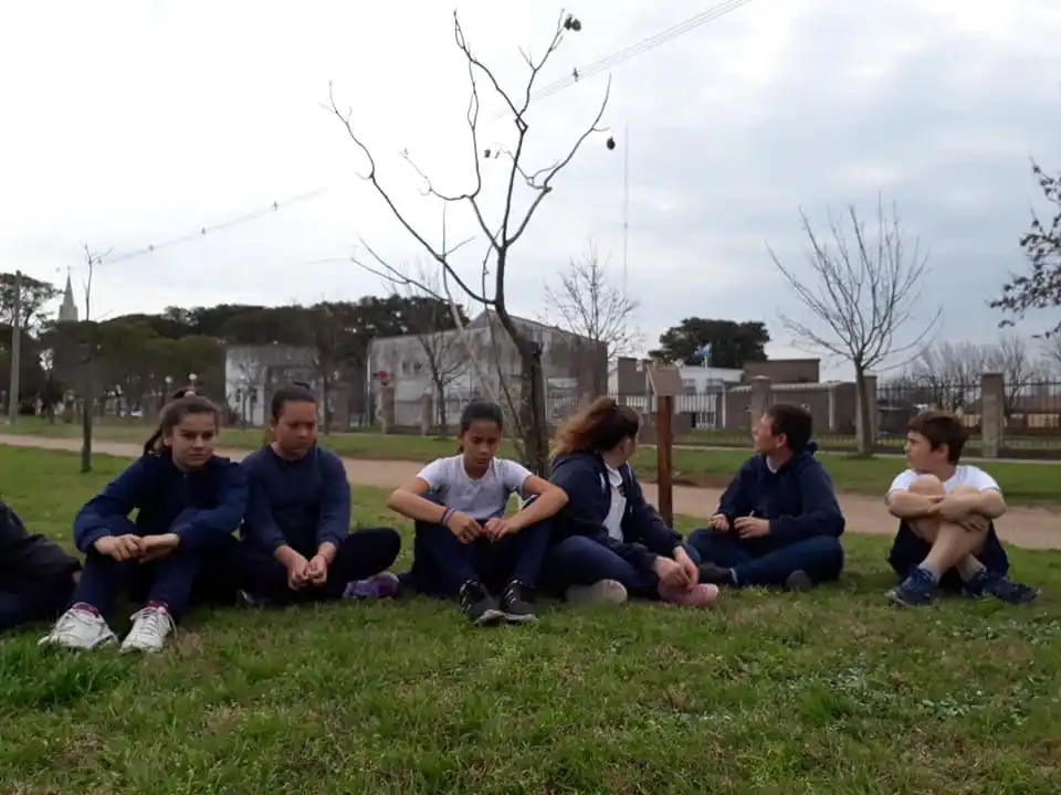 En Urdinarrain se realizaron actividades en conmemoración al Día del Árbol