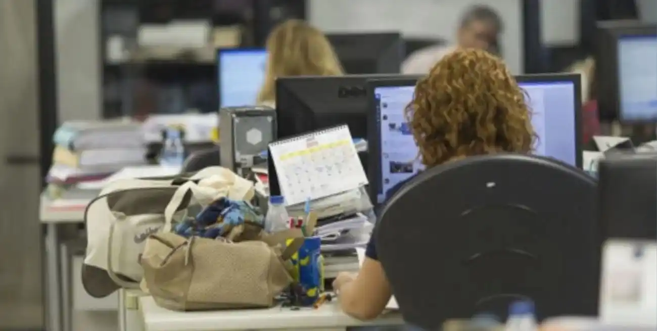La Justicia frenó el decreto que eliminaba el Día del Trabajador Estatal.