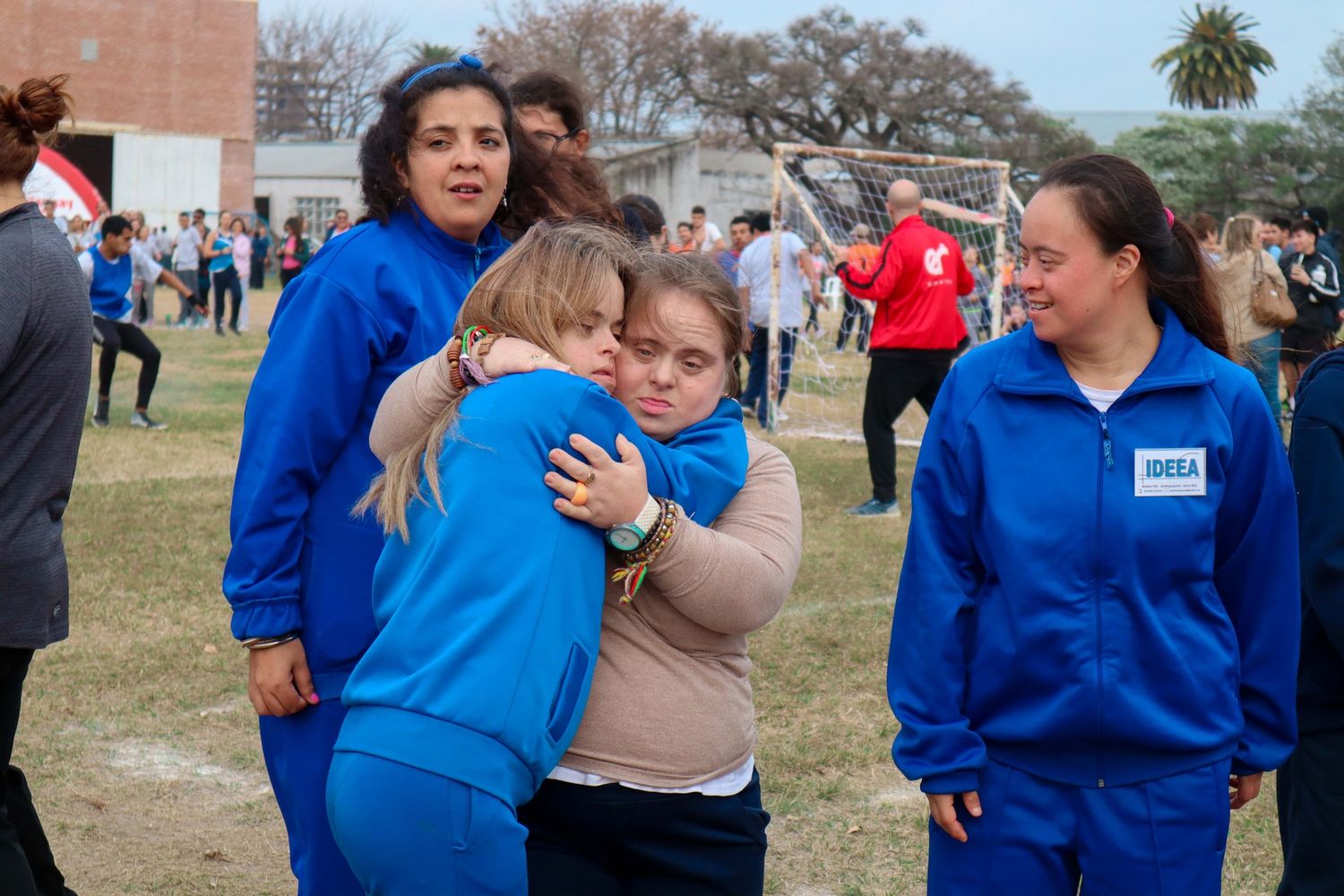 Las imágenes pueden evocar emociones y sentimientos que nos enternecen. Creemos que esta es el símbolo de hacia lo que apunta el Encuentro Deportivo para personas con discapacidad que se realizó en Gualeguay