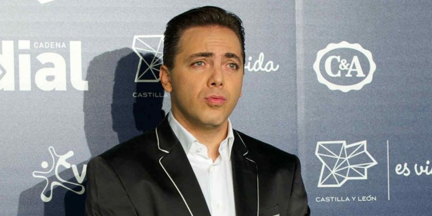 Cristian Castro se despide de su padre