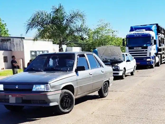 Choque múltiple en exruta 18 y Av. Entre Ríos