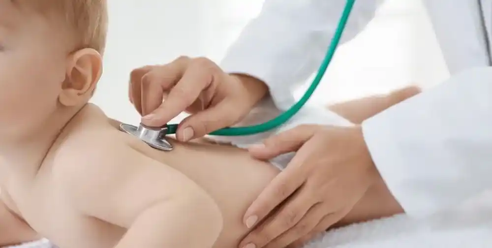 Brote de coqueluche: pediatras advierten por los bajos niveles de vacunación