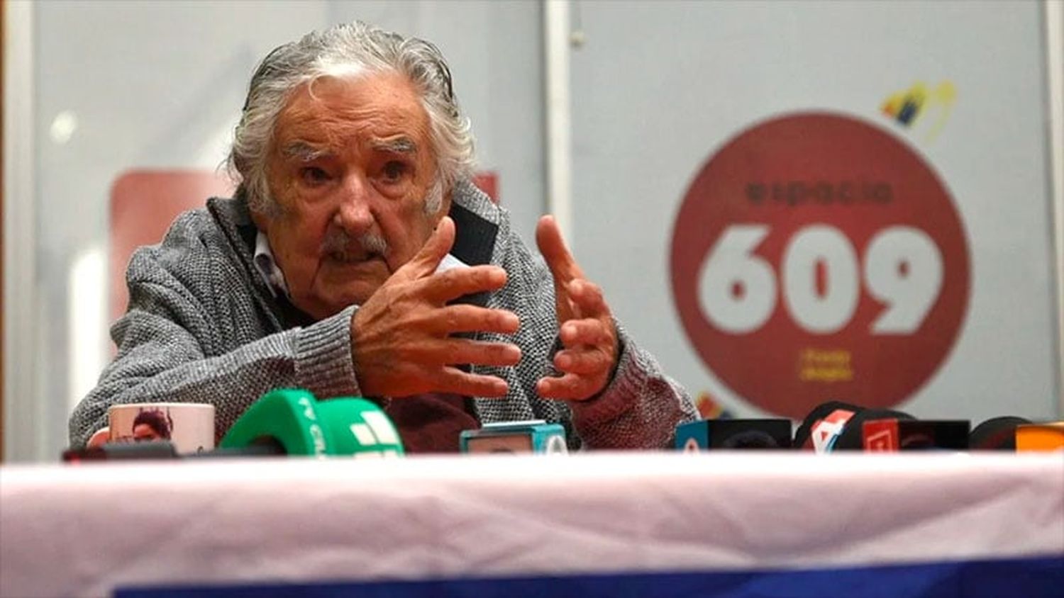 El ex presidente José "Pepe" Mujica fue internado de urgencia en Uruguay