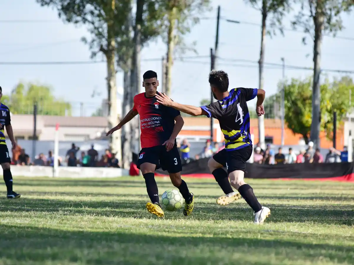 Defensores no pudo con Esmeralda
