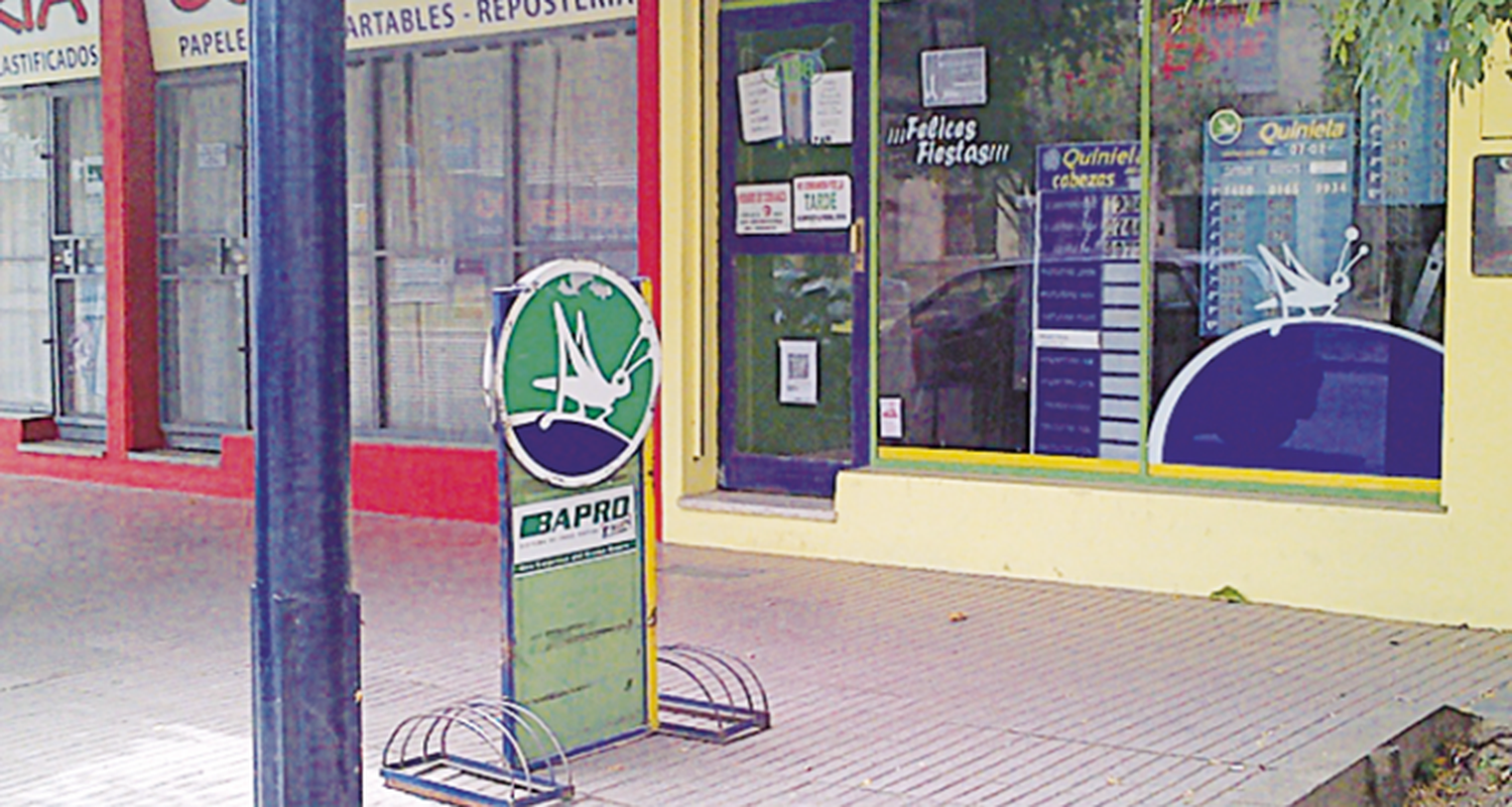 Investigan robo a una agencia de quinielas