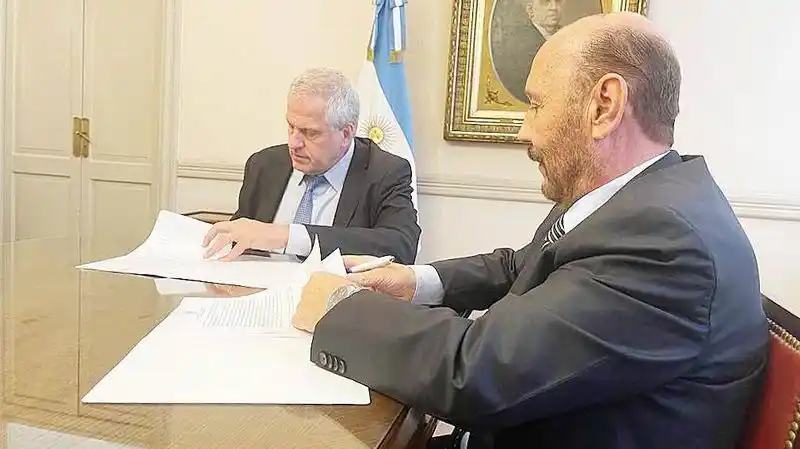 El gobernador firmó financiamiento 
para la 3.ª etapa del Instituto Politécnico