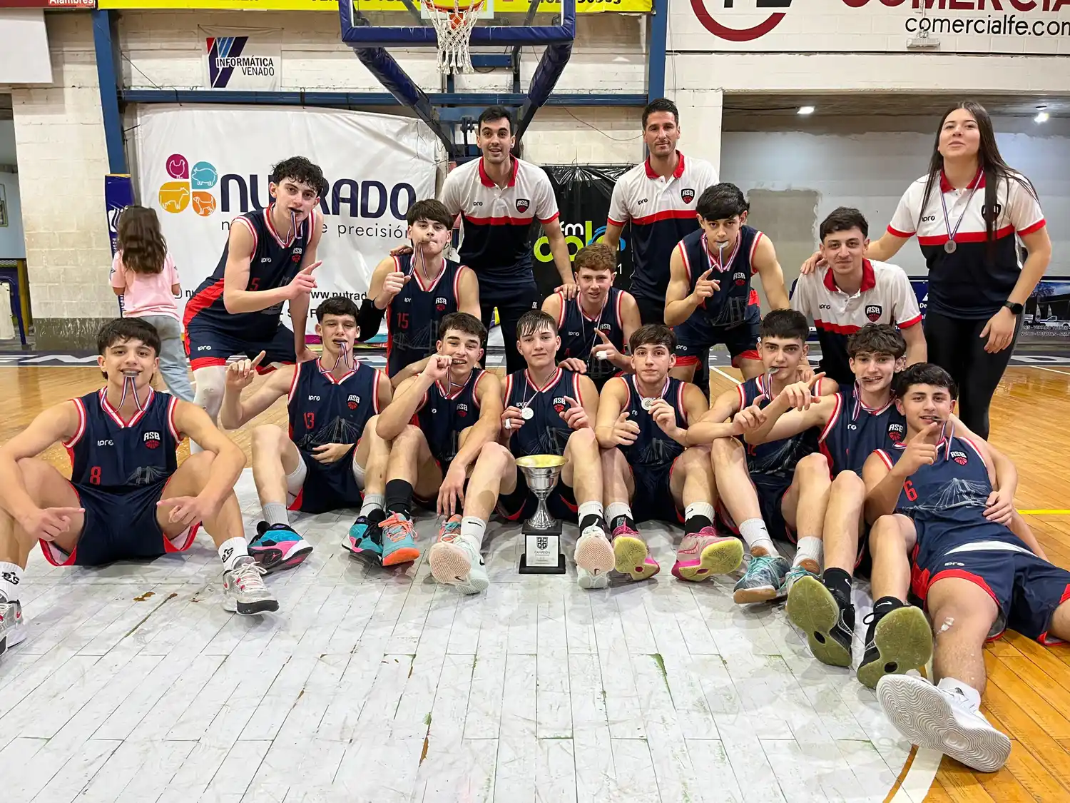 La Asociación Santafesina de Básquet, campeona provincial U15. Foto: Fabián Gallego