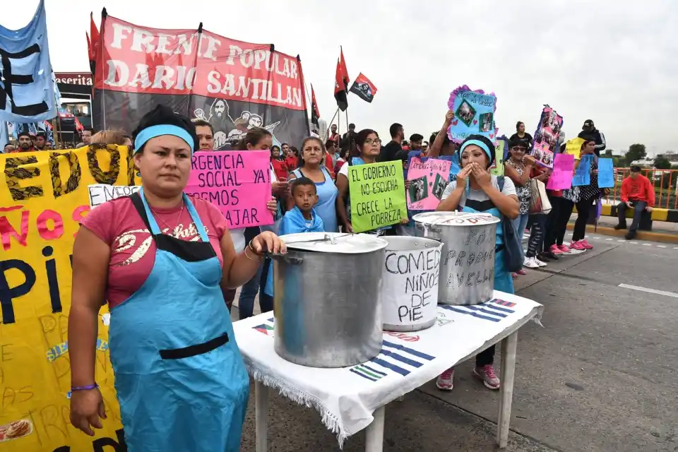 Organizaciones sociales instalan ollas populares en distintos puntos de la Provincia